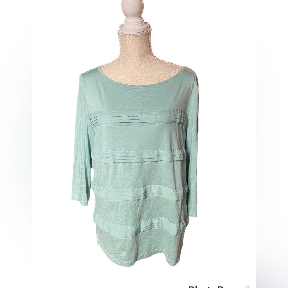 Ann Taylor LoFT top